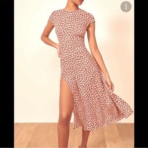 Reformation Gavin dress 12. Reposh from @godlovesyou777